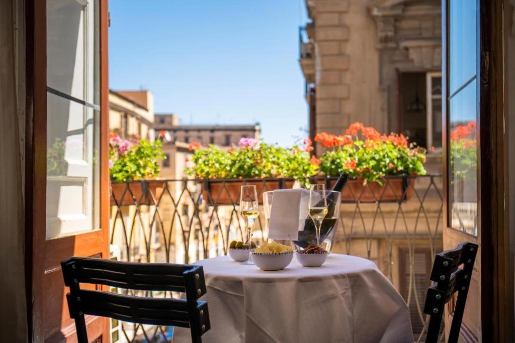 Ballaro' Hotel - Budget Room Palermo Exterior photo