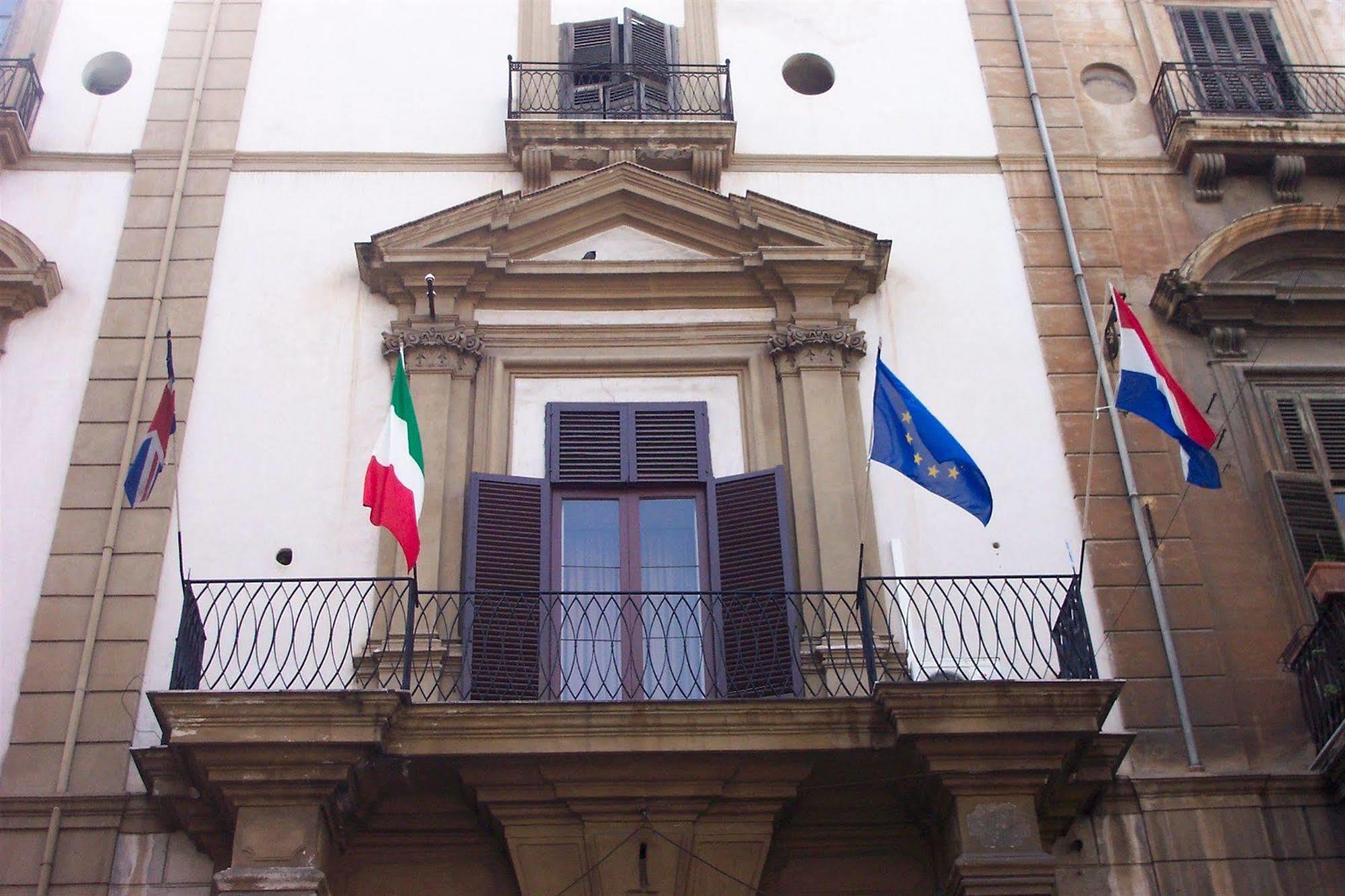 Ballaro' Hotel - Budget Room Palermo Exterior photo